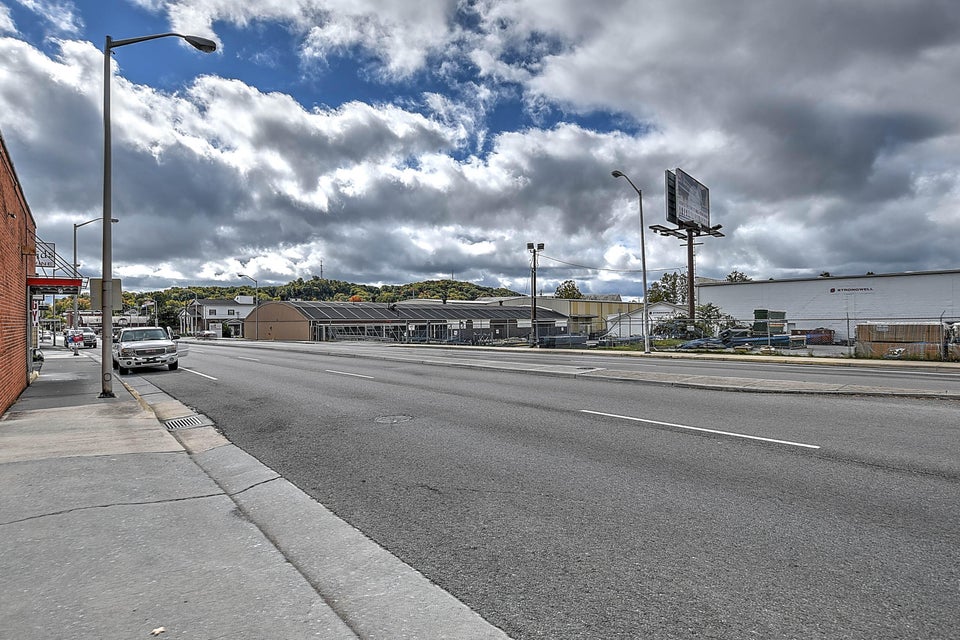 Photo #13: 75 Commonwealth Avenue