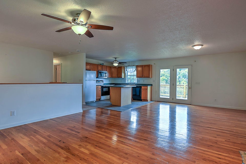 Photo #11: 125 Whitlock Drive