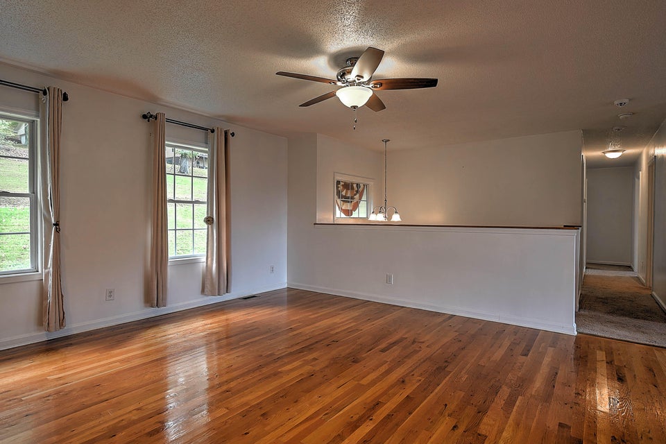 Photo #13: 125 Whitlock Drive