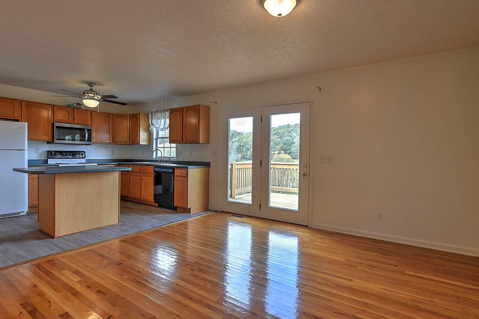 Photo #16: 125 Whitlock Drive