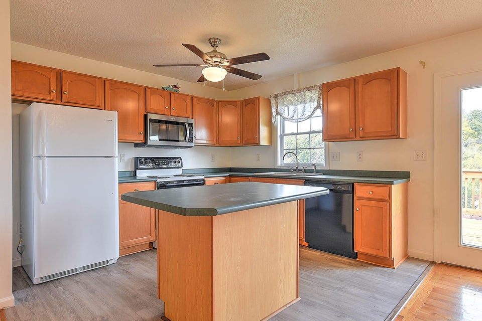 Photo #24: 125 Whitlock Drive