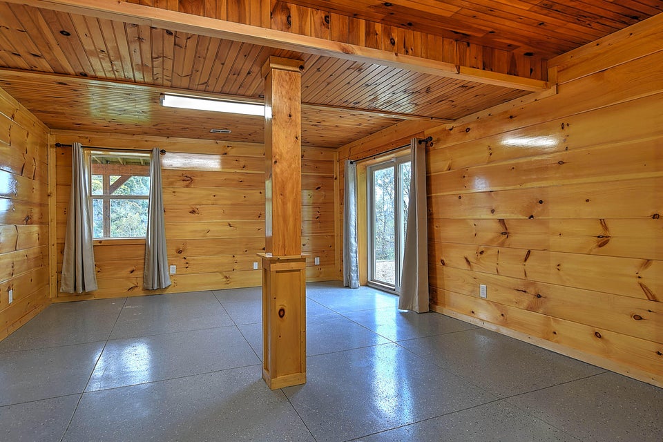 Photo #47: 125 Whitlock Drive