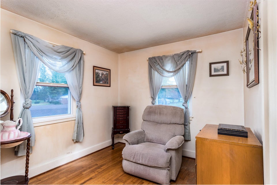 Photo #14: 1015 7th Street
