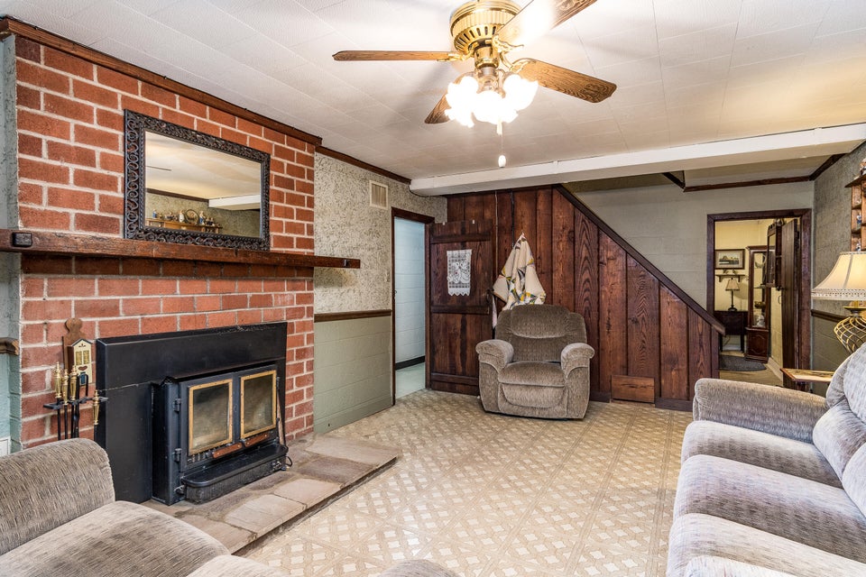 Photo #16: 1015 7th Street