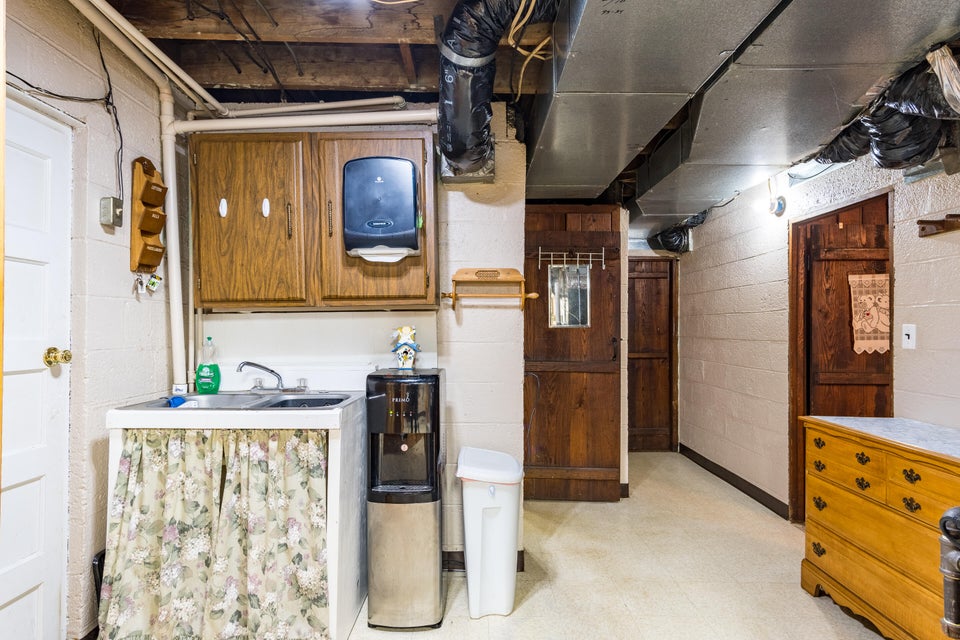 Photo #23: 1015 7th Street