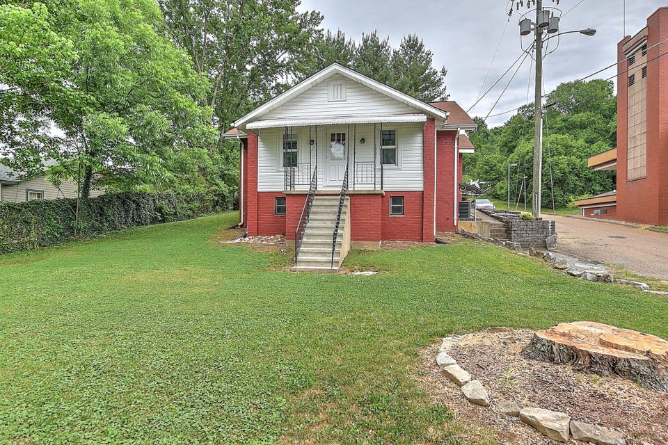 Photo #29: 1521 Lynn Garden Drive
