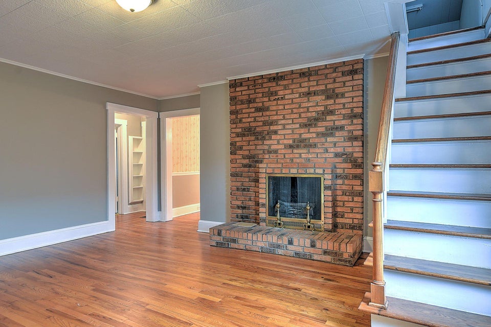 Photo #8: 1521 Lynn Garden Drive