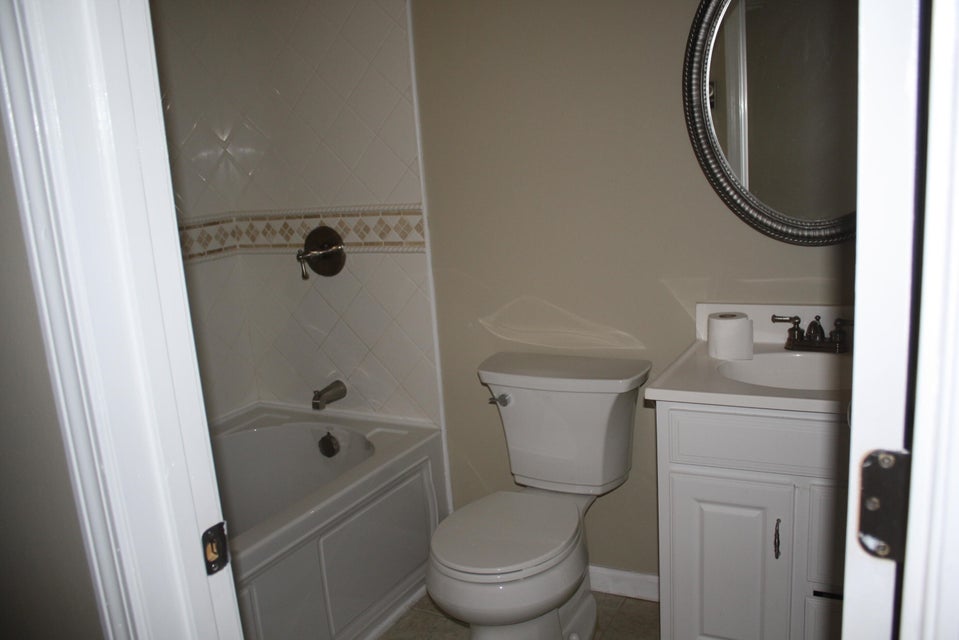Photo #9: 220 Norwood Dr