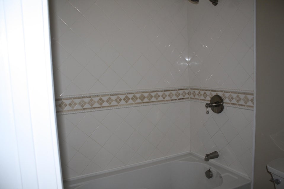 Photo #10: 220 Norwood Dr