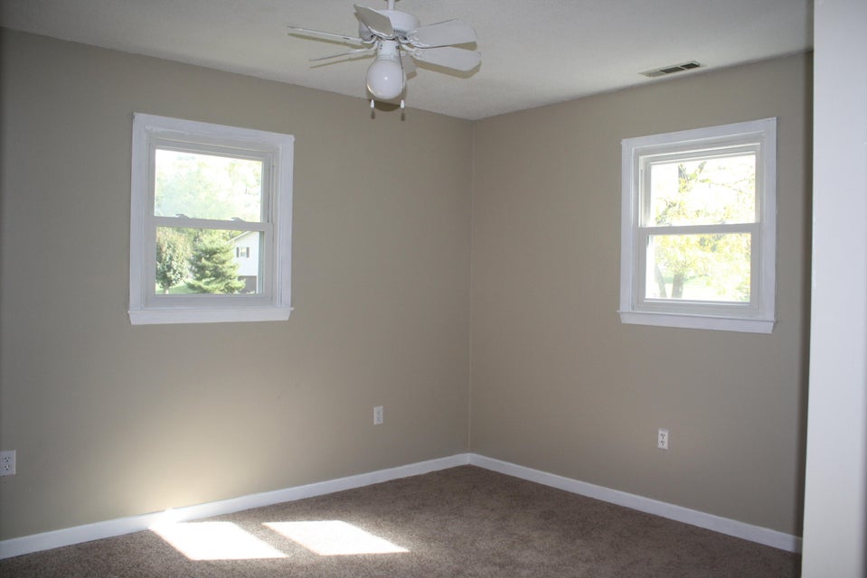 Photo #19: 220 Norwood Dr