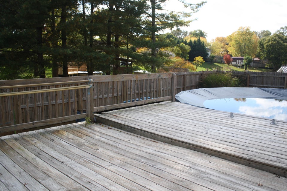 Photo #32: 220 Norwood Dr