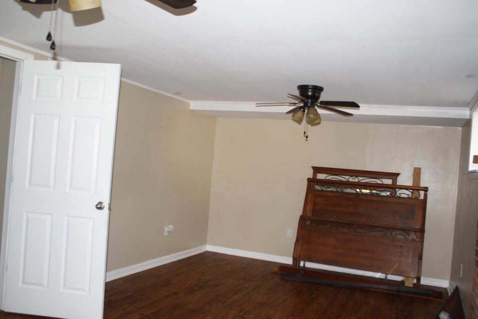 Photo #50: 220 Norwood Dr