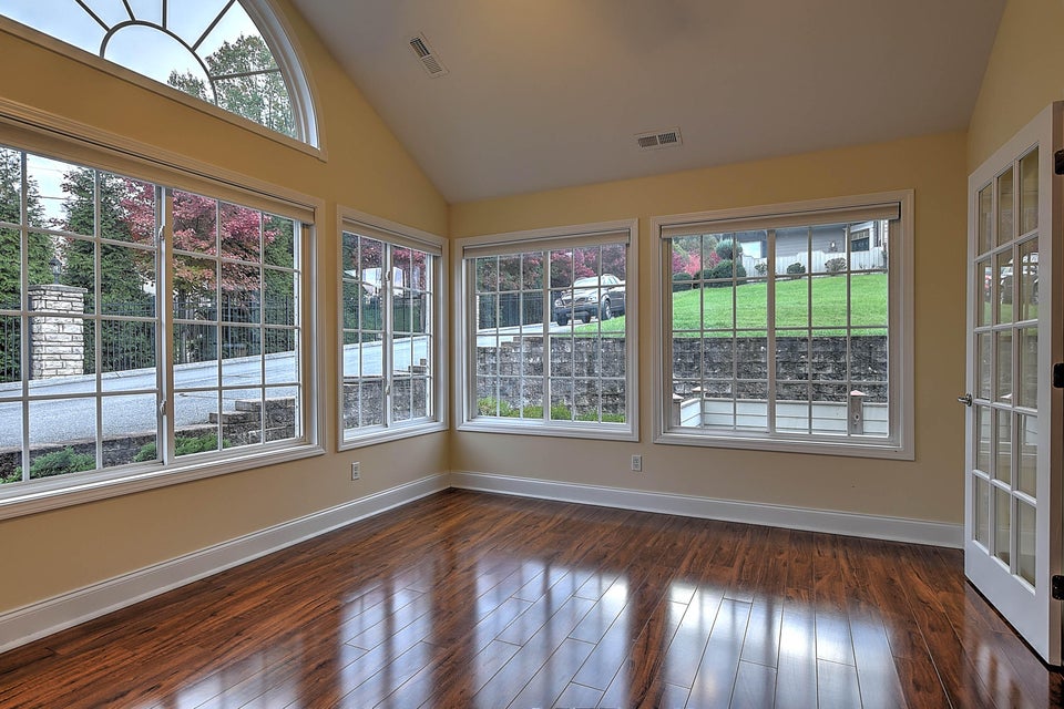 Photo #5: 1416 Fountain Lane