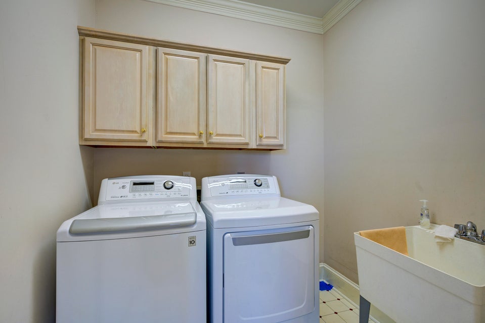 Photo #34: 320 Southwood Drive