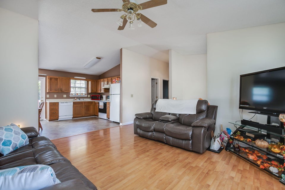 Photo #8: 550 Oak Grove Road