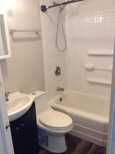 Photo #12: 1725 Jefferson Avenue