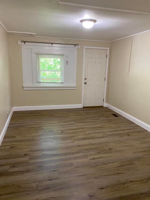 Photo #15: 1725 Jefferson Avenue