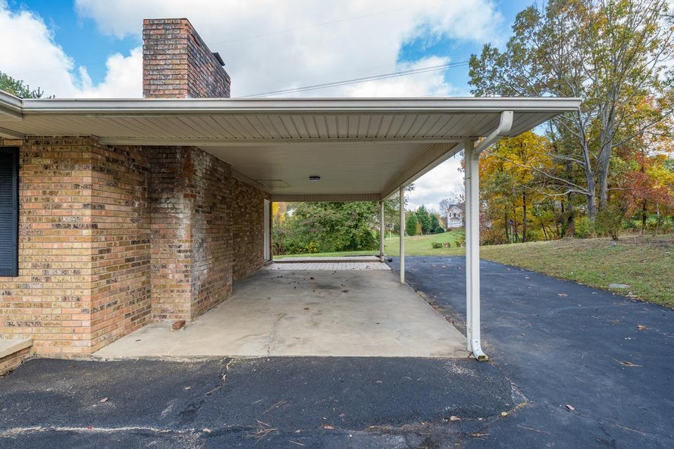 Photo #4: 110 Winchester Drive