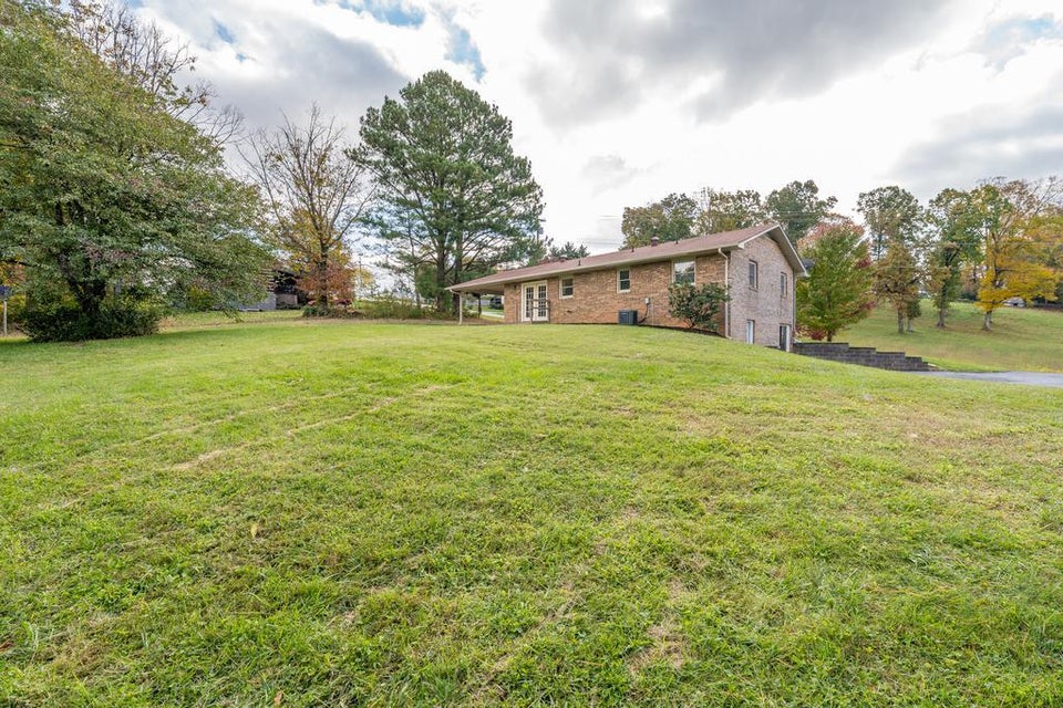 Photo #8: 110 Winchester Drive
