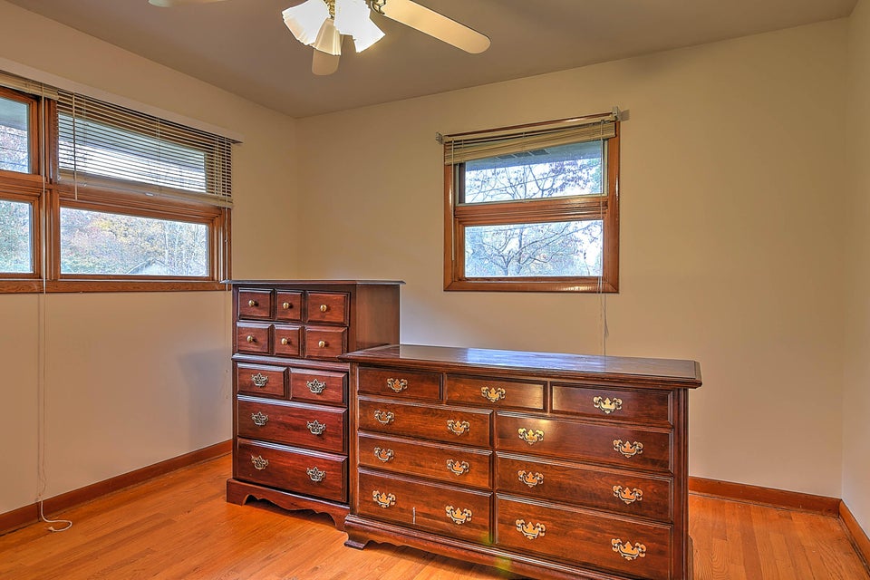 Photo #6: 4728 Edens View Road