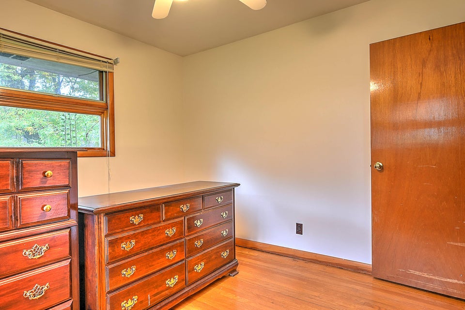 Photo #7: 4728 Edens View Road