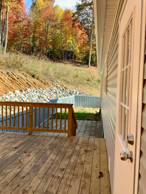 Photo #50: 209 Woods Edge Dr