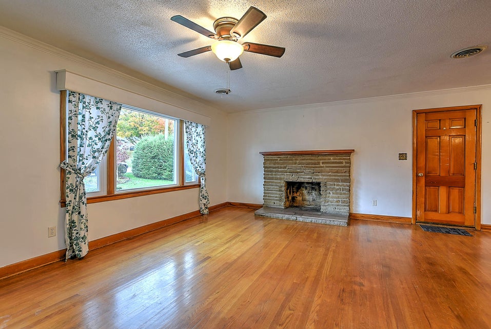 Photo #4: 416 Cheyenne Road