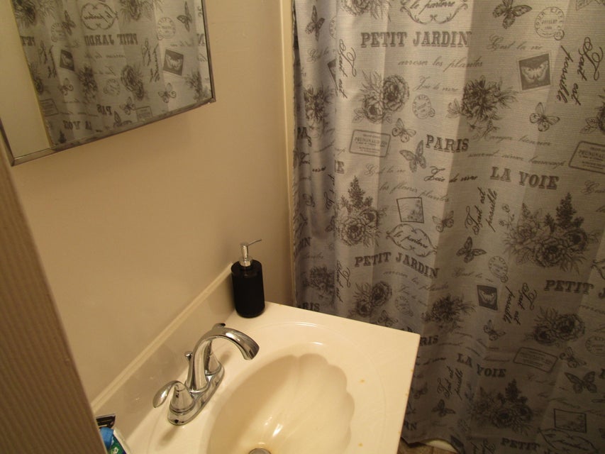 Photo #25: 108 Walnut Street