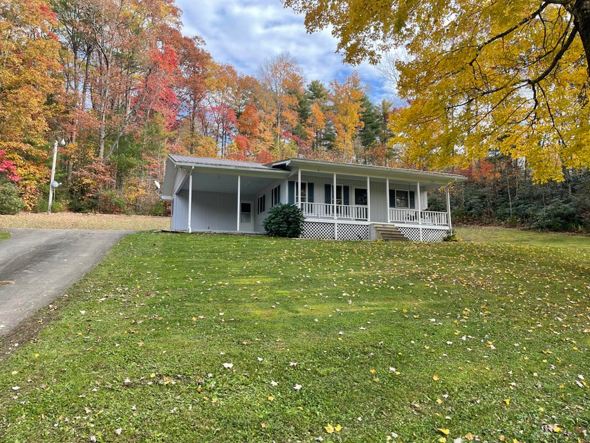 Photo #3: 1485 Pleasant Valley Road