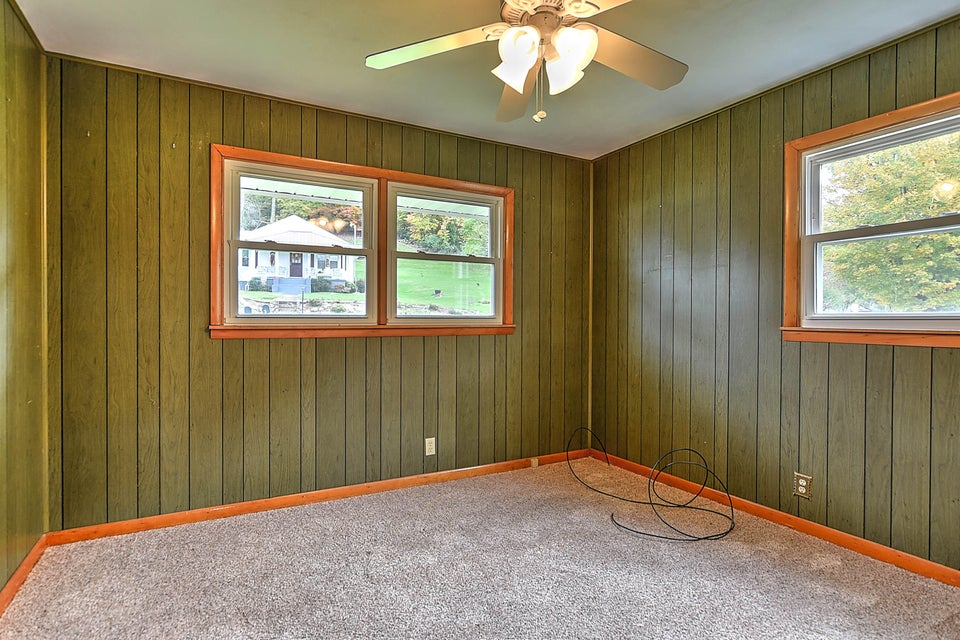Photo #12: 601 Bell Ridge Road