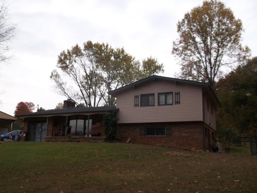 Photo #3: 520 Ivy Lane