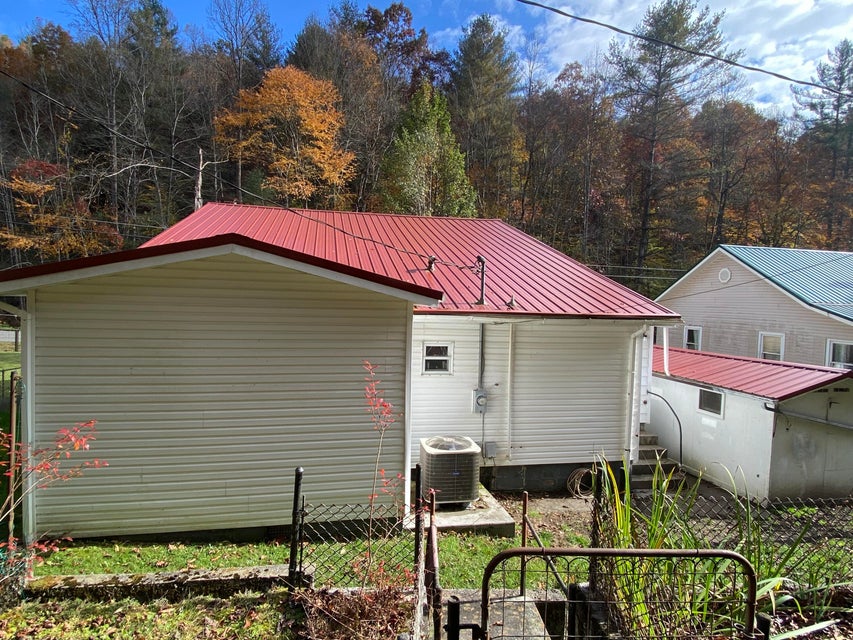 Photo #4: 1828 Derby Road