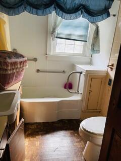 Photo #38: 106 Sycamore Avenue
