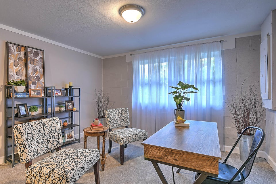 Photo #27: 3020 Ridgemont Circle