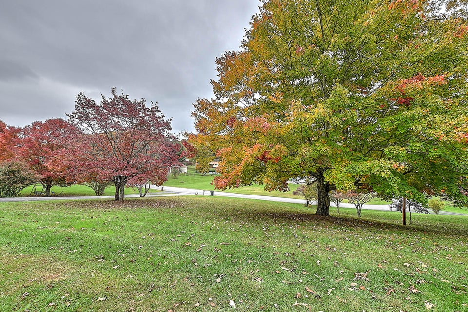 Photo #28: 3020 Ridgemont Circle