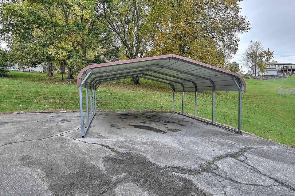 Photo #33: 3020 Ridgemont Circle