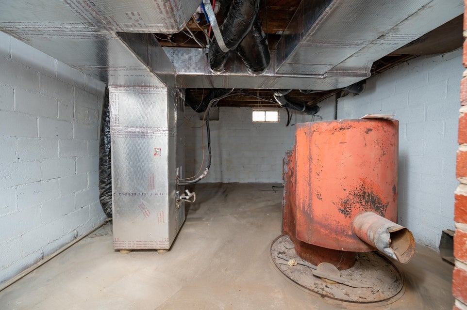 Photo #34: 1009 Yadkin Street