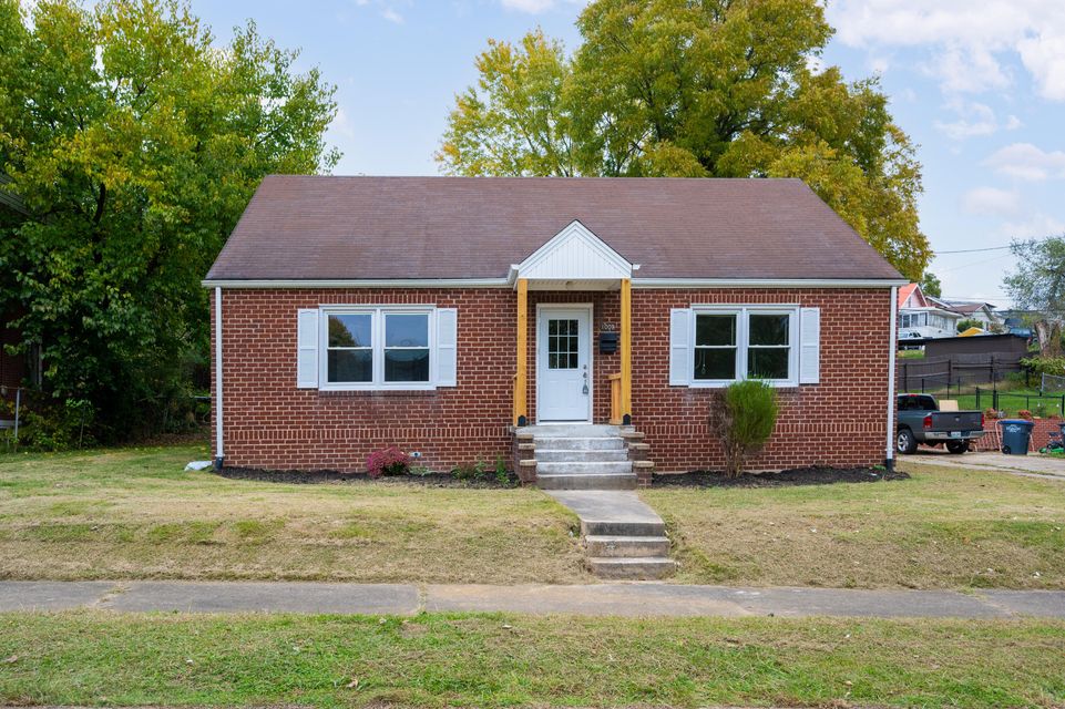 Photo #2: 1009 Yadkin Street