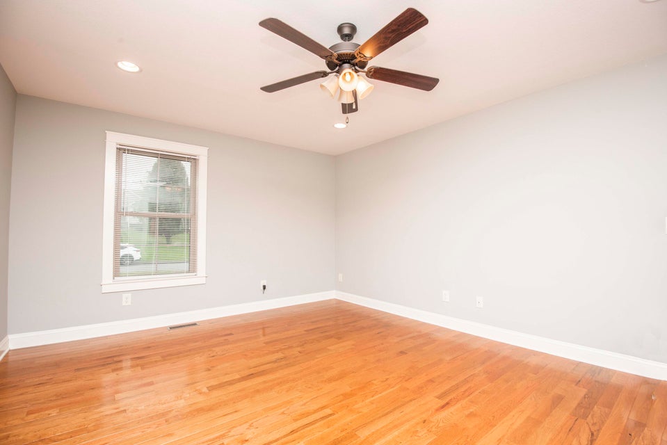 Photo #22: 291 Anderson Street