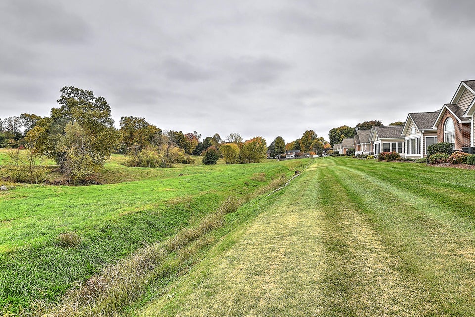 Photo #45: 230 Avonlea Place