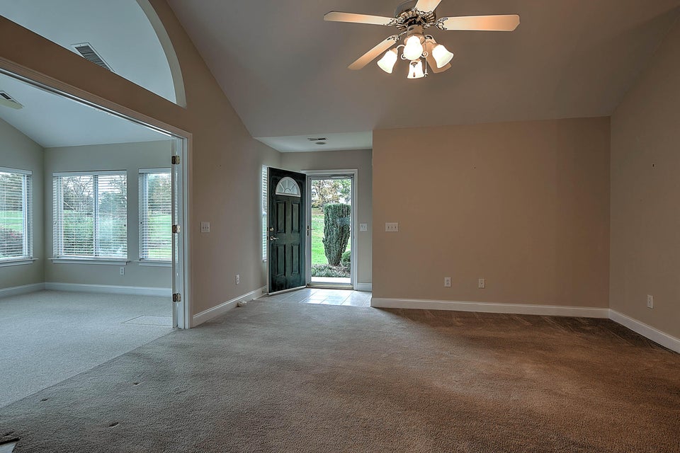 Photo #8: 230 Avonlea Place