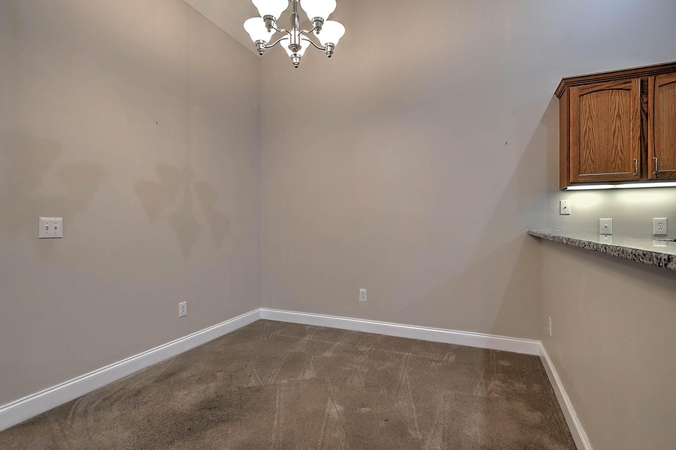 Photo #13: 230 Avonlea Place