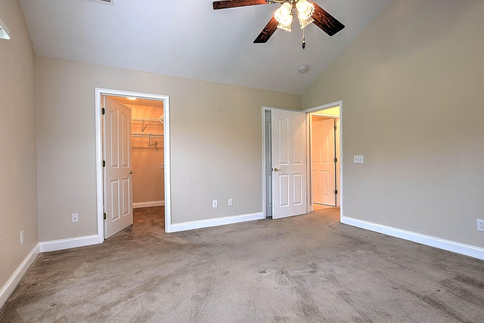 Photo #22: 230 Avonlea Place