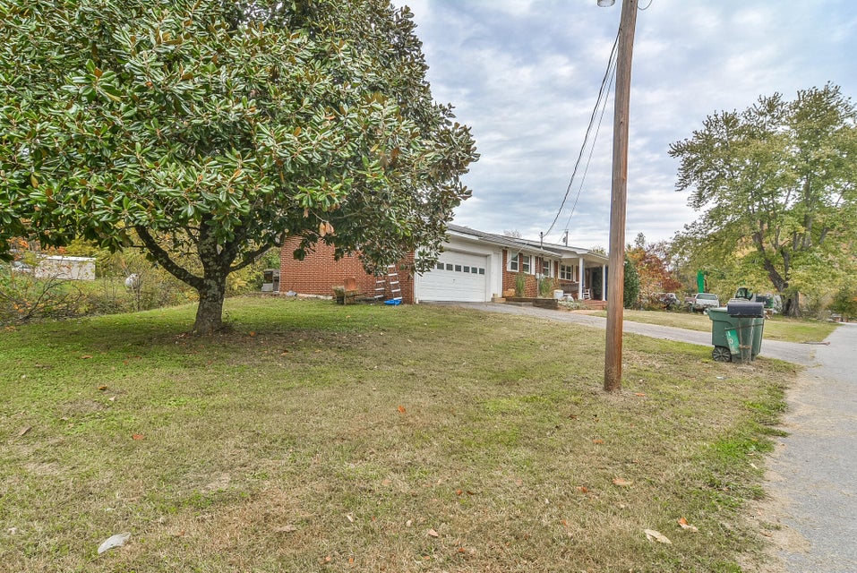Photo #3: 106 Nelson Drive