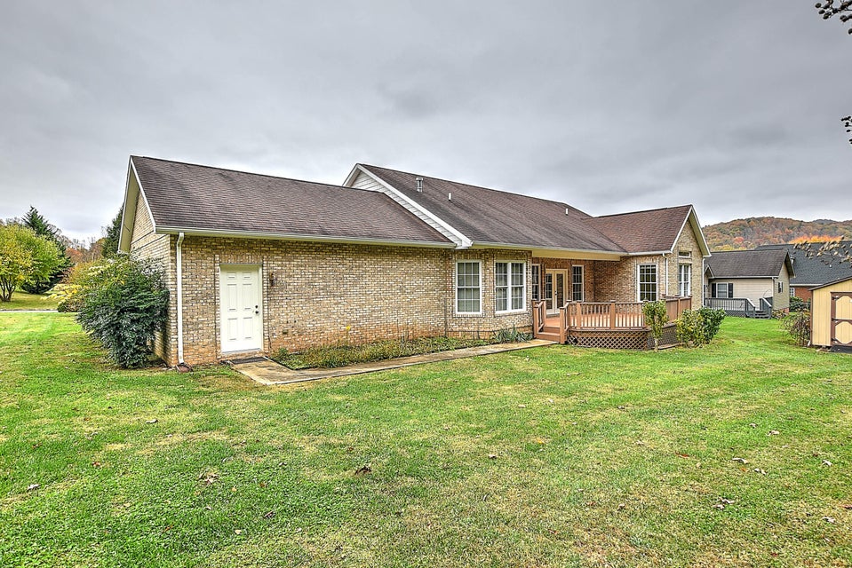 Photo #33: 1020 Quail Run Court