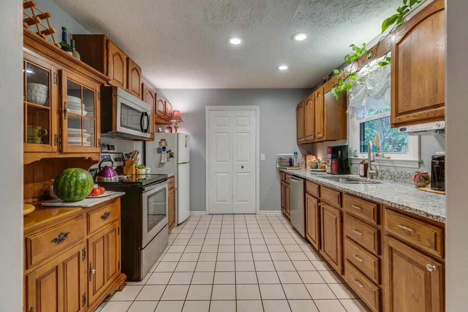 Photo #12: 217 Windridge Colony