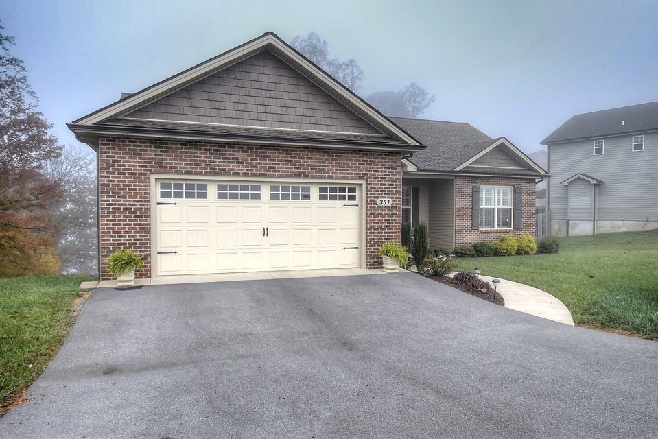 Photo #3: 351 Mountain Creek Court