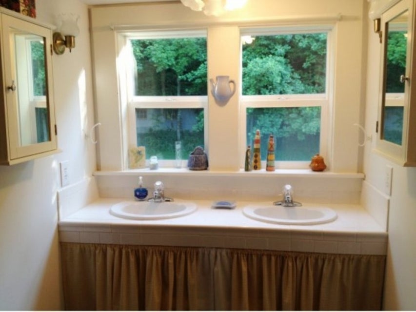 Photo #23: 116 Ruth Masters/Motivated Seller