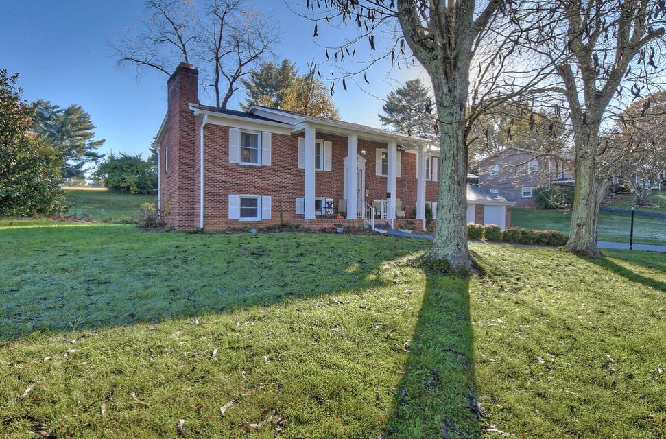 Photo #2: 1632 Fairway Drive