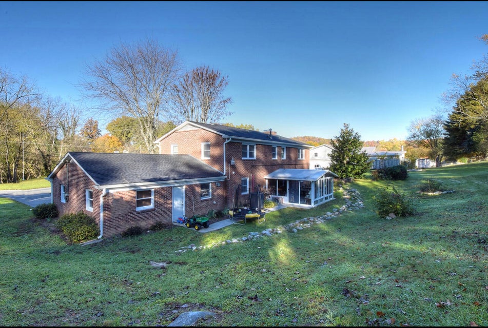 Photo #42: 1632 Fairway Drive